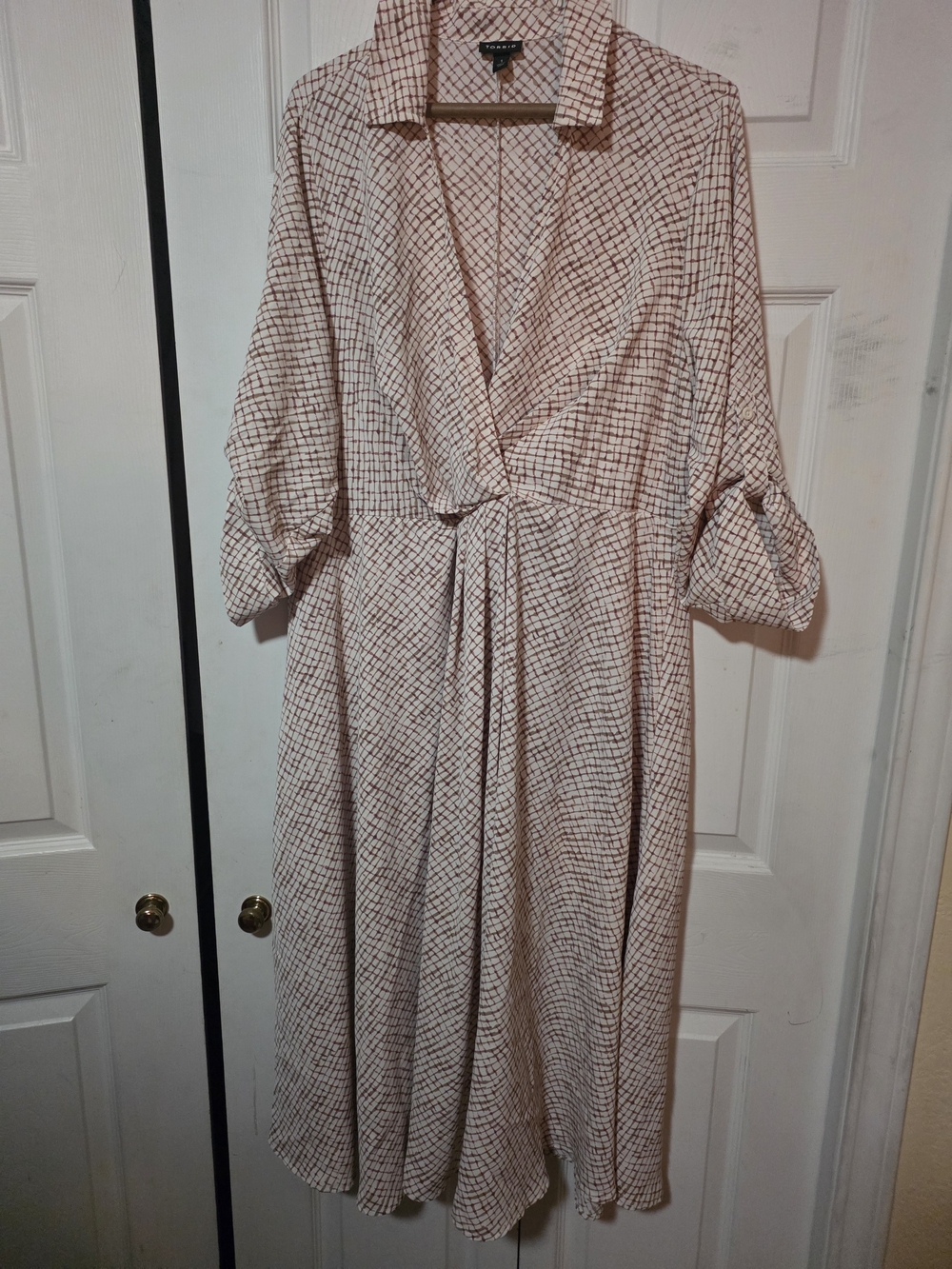 torrid Cream Dress with Brown Grid Print - Picture 3 of 5
